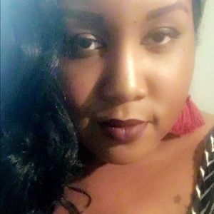 Meet your Posher, Alycia